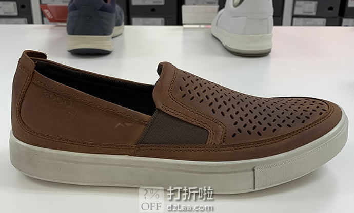 Ecco 爱步 Kyle 凯尔系列 镂空版 一脚套男式休闲鞋 39码4.6折.73 海淘转运到手约￥562 中亚Prime会员免运费直邮到手约￥527 天猫￥1399