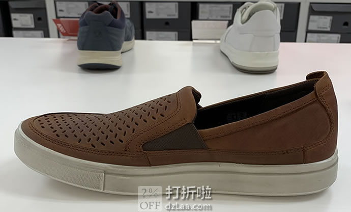 Ecco 爱步 Kyle 凯尔系列 镂空版 一脚套男式休闲鞋 39码4.6折.73 海淘转运到手约￥562 中亚Prime会员免运费直邮到手约￥527 天猫￥1399