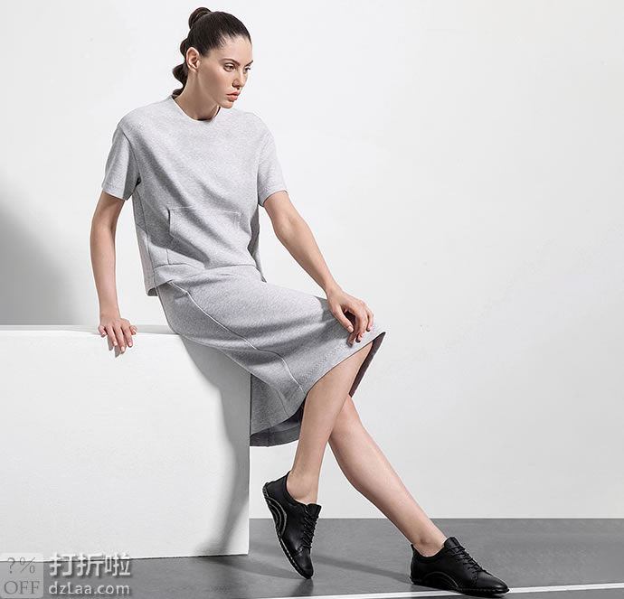 限尺码 ECCO 爱步 19年春季新款 Vibration 活力1.0 女式休闲运动鞋 39码￥440 中亚Prime会员免运费直邮到手约￥495 天猫￥1049