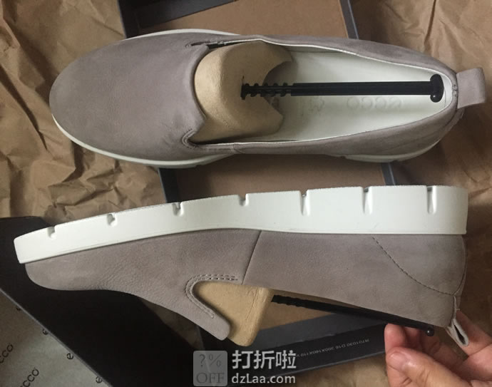 ECCO 爱步 Bella 贝拉系列 一脚套女式休闲鞋 36码4.5折.96 海淘转运到手约￥428 中亚Prime会员免运费直邮到手约￥388