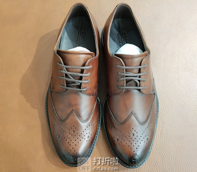 ECCO 爱步 19年春季新款 Vitrus III 唯图系列 布洛克鞋 男式正装鞋 ￥693 两色可选 天猫￥1649