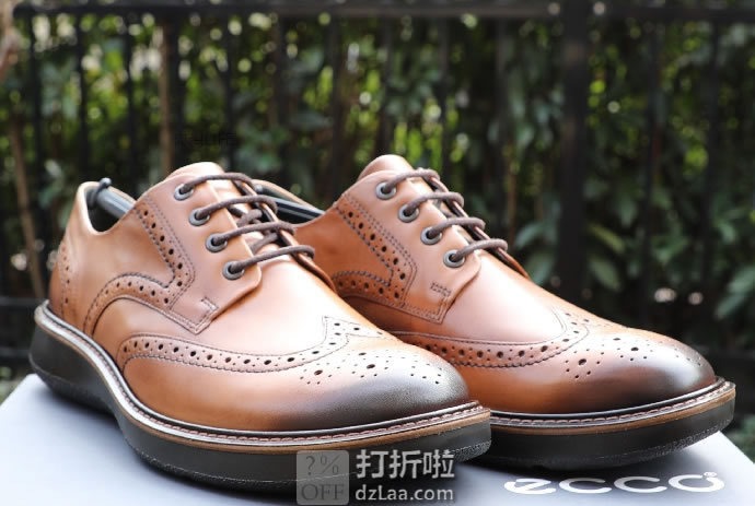 ECCO 爱步 Lhasa 拉夏系列 布洛克风格 男式正装鞋 ￥797 两色可选 天猫￥1601