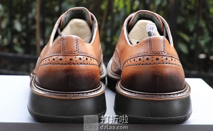ECCO 爱步 Lhasa 拉夏系列 布洛克风格 男式正装鞋 ￥797 两色可选 天猫￥1601