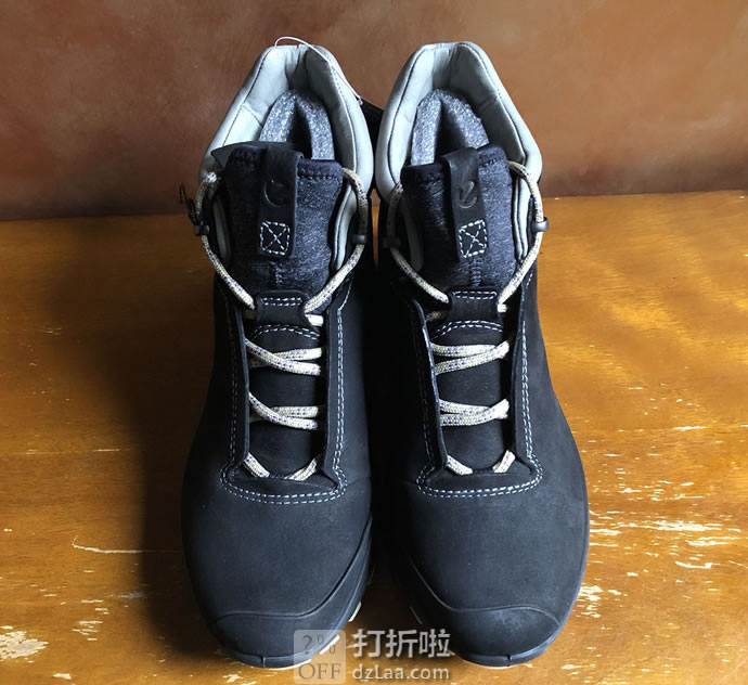 ECCO 爱步 Exostrike 突破系列 GTX防水 女式户外短靴 36码￥554 中亚Prime会员免运费直邮到手约￥613