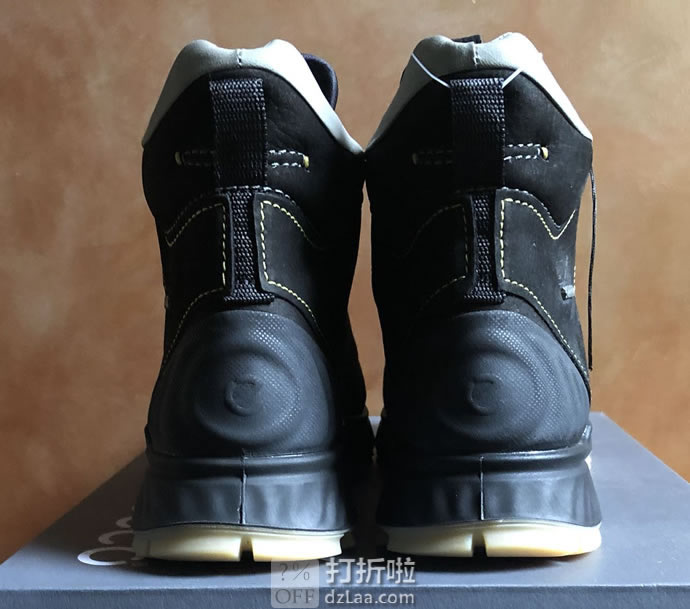 ECCO 爱步 Exostrike 突破系列 GTX防水 女式户外短靴 36码￥554 中亚Prime会员免运费直邮到手约￥613