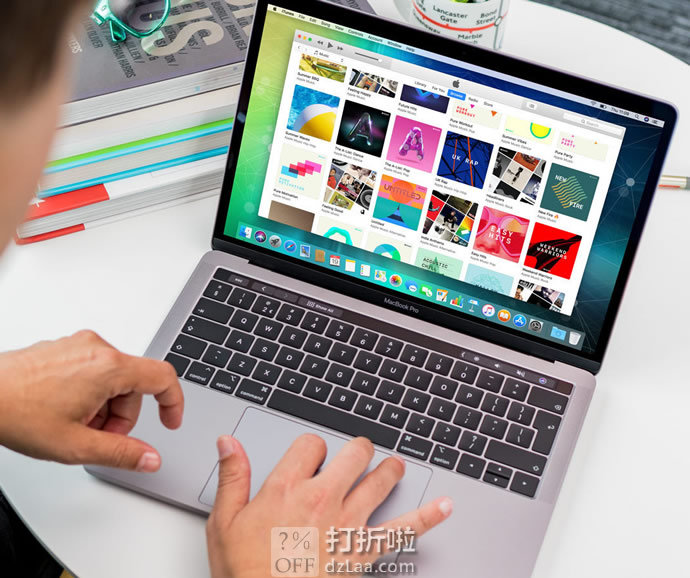 降100刀 Apple MacBook Pro 苹果 13.3英寸笔记本电脑 最新款 不带Touch Bar（四核八代i5/8G/128G固态硬盘）7.7折9.99 两色可选 海淘转运到手约￥7089