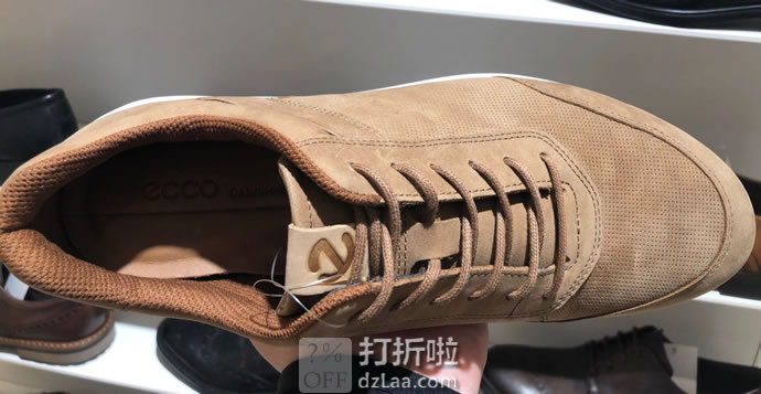 ECCO 爱步 Aquet Tie 打孔版 男式系带休闲板鞋 41码4.2折 中亚Prime会员免运费直邮到手约¥444