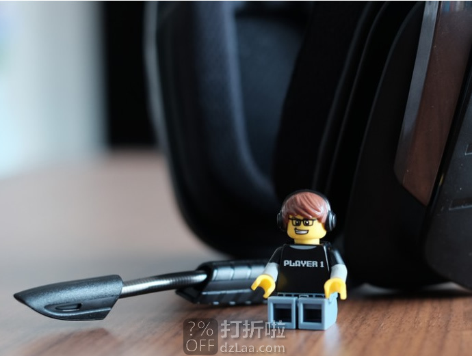 Logitech 罗技 G933 无线游戏耳机 ￥648秒杀