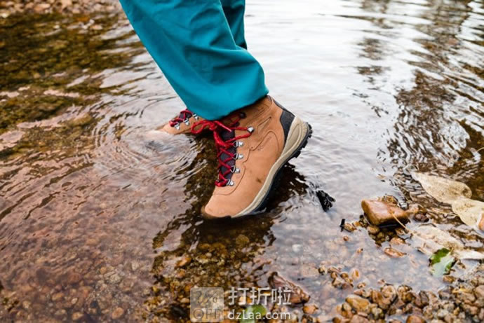 Columbia 哥伦比亚 Newton Ridge Plus 户外防水女式登山靴 ¥444秒杀