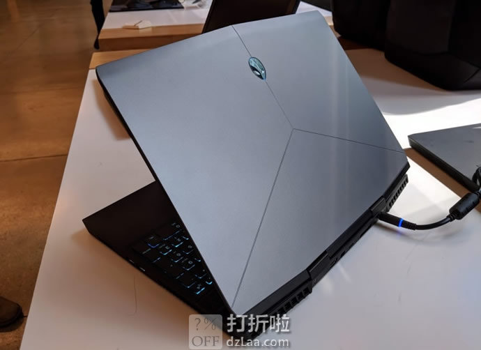 DELL 戴尔 alienware 外星人 M15 15.6英寸 轻薄游戏笔记本电脑（i7-8750H/GTX 1070 Max Q/128GB+1TB/16GB） 7.9折99.99 海淘转运到手约￥11119