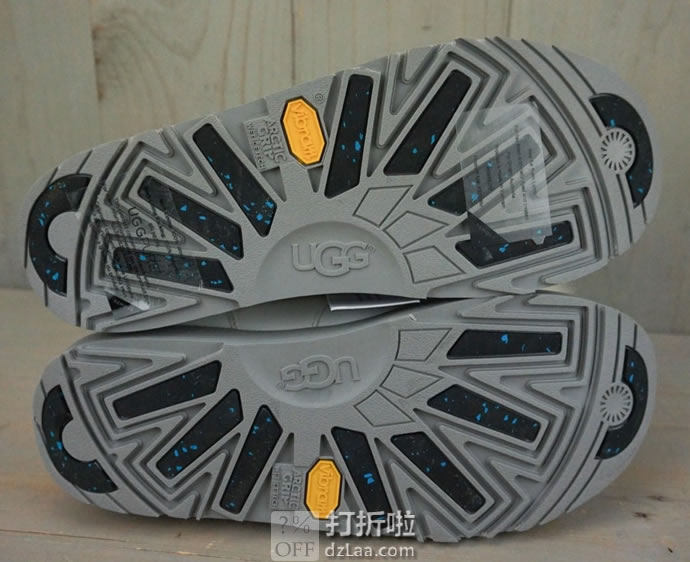 UGG  Isley Patent Vibram外底 可爱毛球 女式防水防滑雪地靴 37码4.2折.13 海淘转运到手约￥742