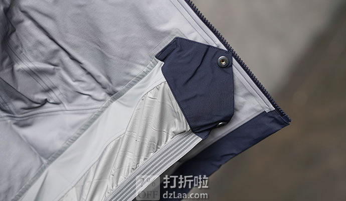 Arc'teryx 始祖鸟 Sabre LT 3层Gore-Tex防水 户外男式冲锋衣 优惠码折后9.59 海淘转运到手约￥2845 国内￥6000