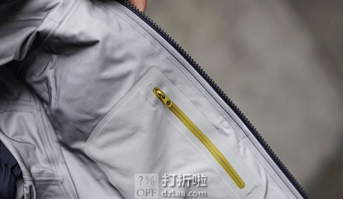 Arc'teryx 始祖鸟 Sabre LT 3层Gore-Tex防水 户外男式冲锋衣 优惠码折后9.59 海淘转运到手约￥2845 国内￥6000