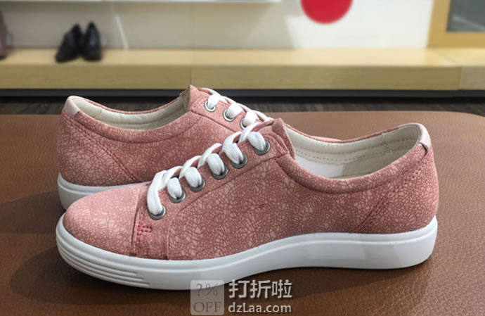 ECCO 爱步 SOFT 7 柔酷7号 印花版 女式休闲鞋 35码1.8折.46 海淘转运到手约￥281 国内￥1599