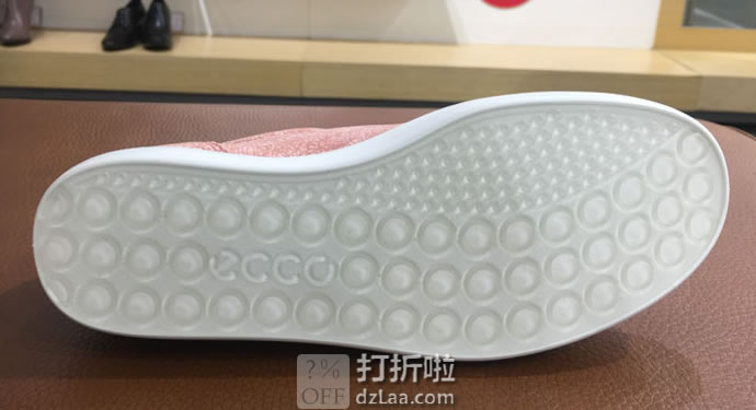 ECCO 爱步 SOFT 7 柔酷7号 印花版 女式休闲鞋 35码1.8折.46 海淘转运到手约￥281 国内￥1599