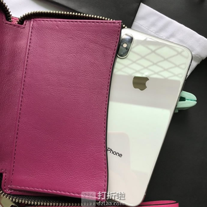 Marc Jacobs 马克·雅可布 主标系列 双色女式手机包 3.2折.62 海淘转运到手约¥346